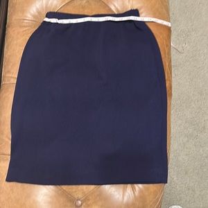 Gorgeous 2 pc St. John Suit